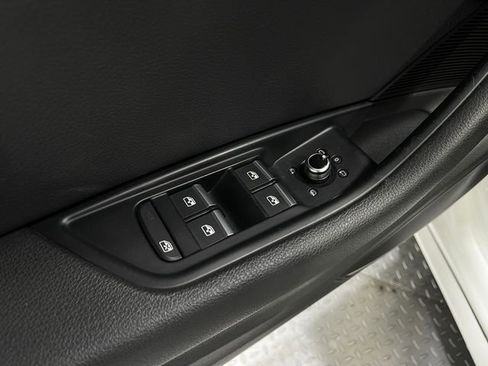 Used 2017 Audi A4 2.0T Premium Plus image 17