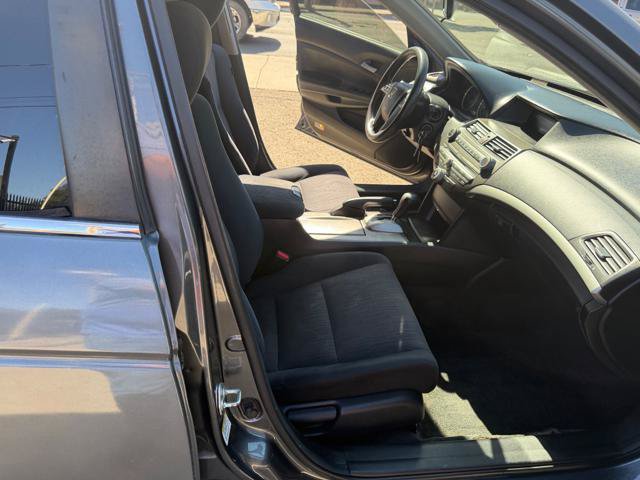 Used 2012 Honda Accord LX image 12
