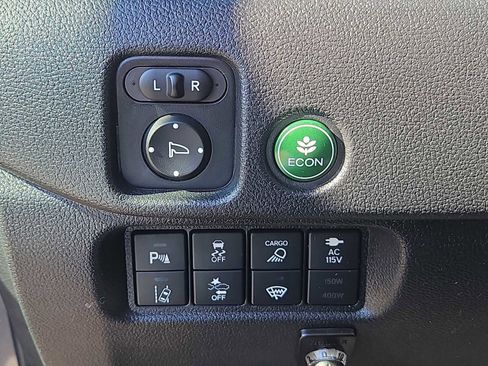 Used 2023 Honda Ridgeline RTL-E image 18