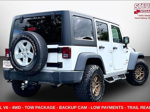 Used 2017 Jeep Wrangler Unlimited Sport w/ Quick Order Package 24S AWD/4WD image 6