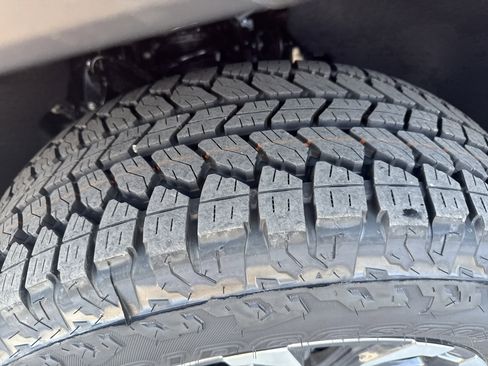 New 2026 GMC Canyon Denali AWD/4WD image 11