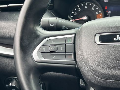 Used 2022 Jeep Compass Latitude w/ Sun and Sound Group image 26