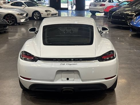 Used 2019 Porsche 718 Cayman RWD image 14