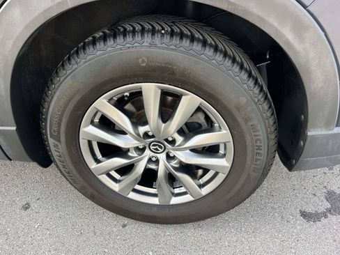 Used 2019 MAZDA CX-9 Touring w/ Touring Premium Package AWD/4WD image 11
