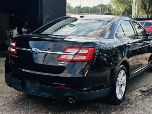 Used 2015 Ford Taurus SEL AWD/4WD image 7