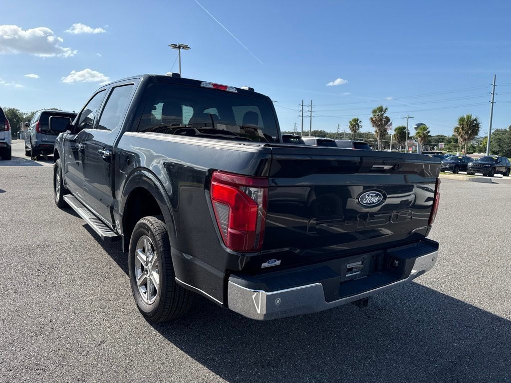 Used 2024 Ford F150 XLT w/ Mobile Office Package RWD image 3