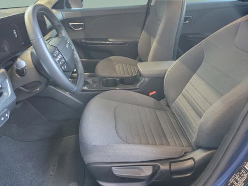 Certified 2025 Kia K4 EX image 10