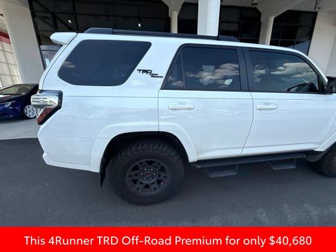 Used 2021 Toyota 4Runner TRD Off-Road Premium w/ Moonroof Package AWD/4WD image 13