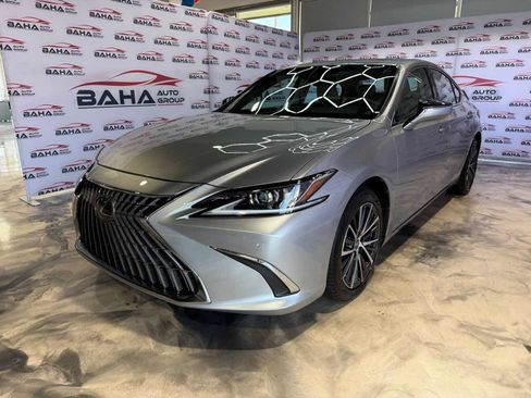 Used 2024 Lexus ES 350 w/ Premium Package FWD image 2