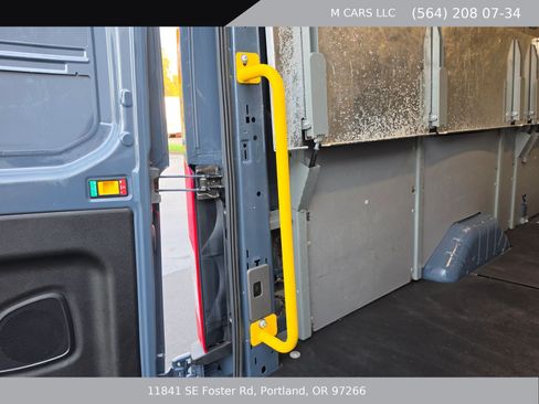 Used 2020 Ford Transit 250 148 High Roof Extended RWD image 21
