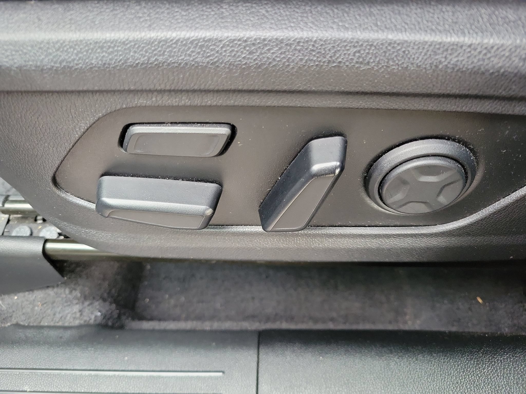 Certified 2024 Kia Sorento SX Prestige AWD/4WD image 7