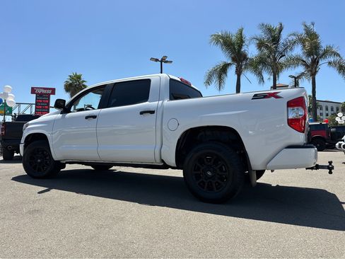 Used 2020 Toyota Tundra SR5 image 3