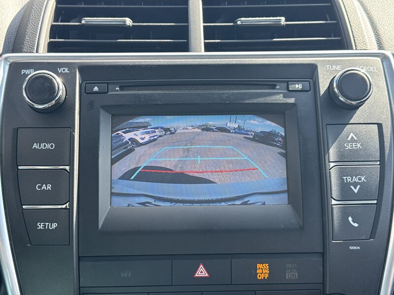 Used 2017 Toyota Camry SE w/ Protection Package (Q2) FWD image 23