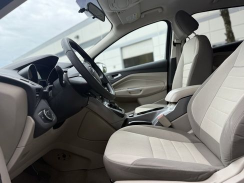 Used 2013 Ford Escape SE image 26