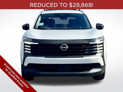 New 2026 Nissan Kicks SR w/ Cold Weather Package image 5