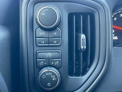 New 2026 Chevrolet Silverado 1500 Custom Trail Boss AWD/4WD image 13