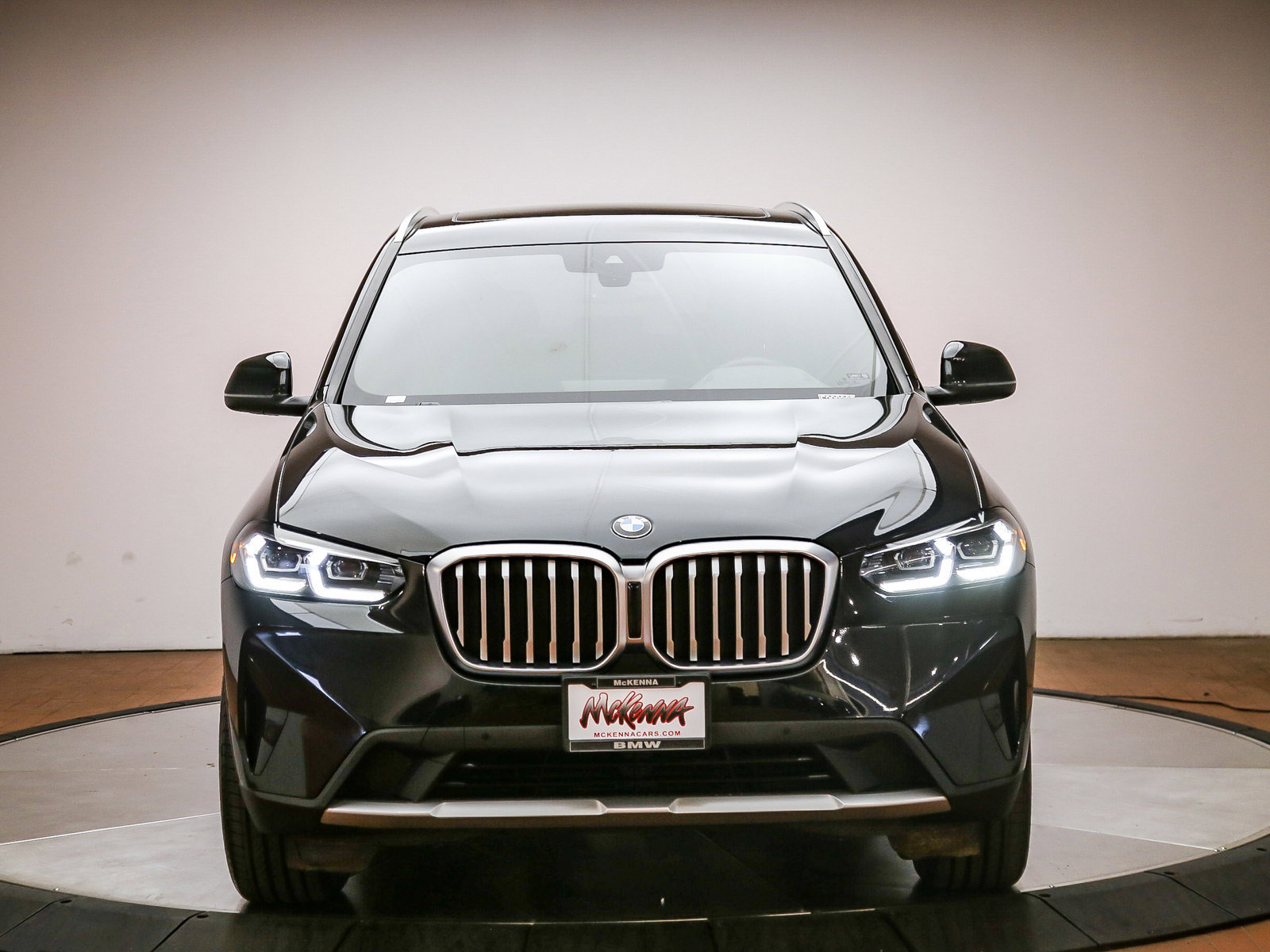 Used 2024 BMW X3 sDrive30i w/ Convenience Package w/ZPA RWD image 2