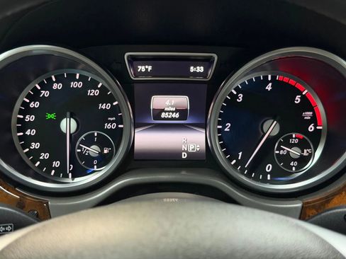 Used 2016 Mercedes-Benz GL 320 BlueTEC 4MATIC image 34