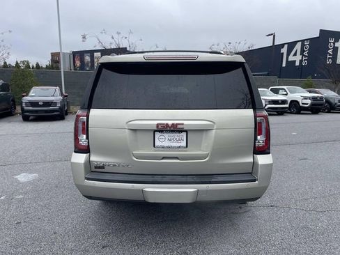 Used 2016 GMC Yukon XL SLT w/ Open Road Package image 7