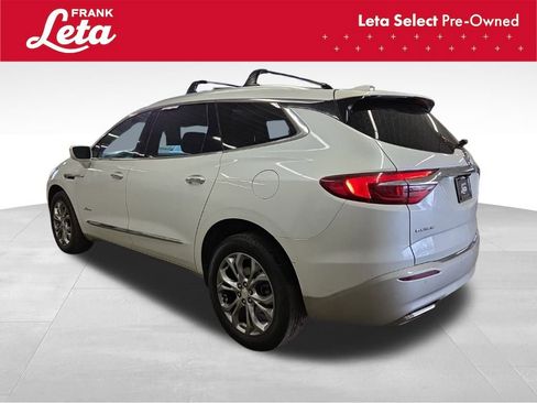 Used 2018 Buick Enclave Avenir w/ Avenir Technology Package image 4
