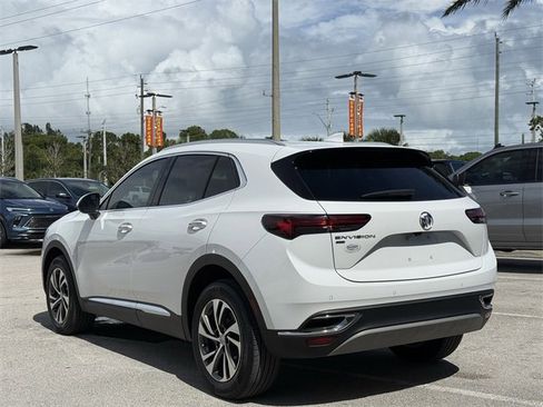 Used 2023 Buick Envision Essence image 2