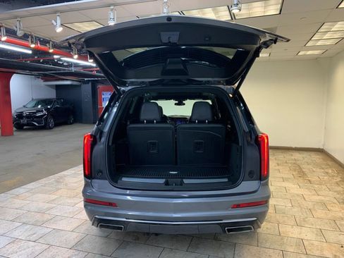 Used 2022 Cadillac XT6 Premium Luxury image 47