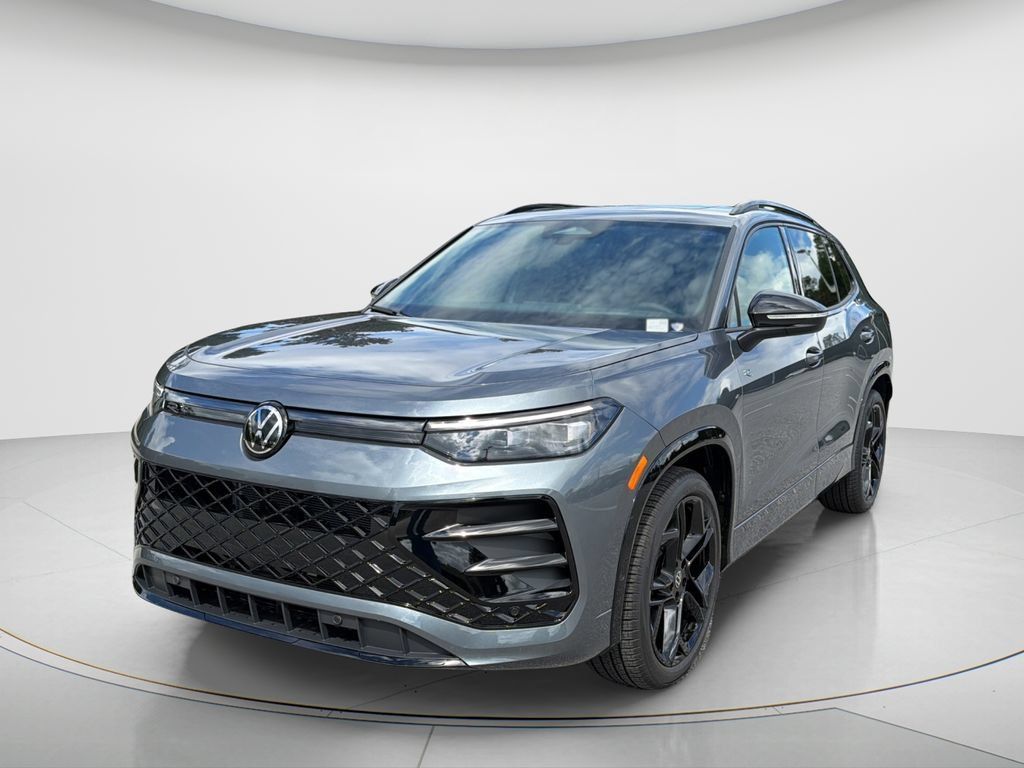 New 2026 Volkswagen Tiguan SE R-Line FWD image 1