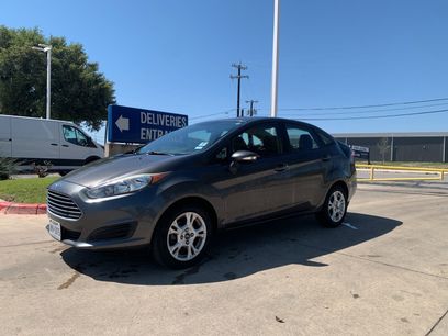 Used 2015 Ford Fiesta SE