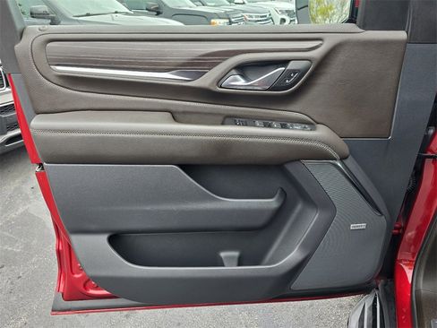 Certified 2024 GMC Yukon Denali image 11