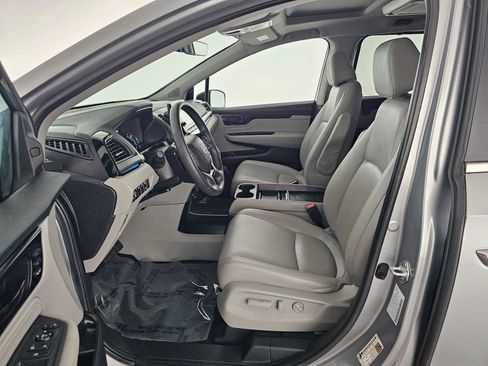 Used 2023 Honda Odyssey Touring image 22