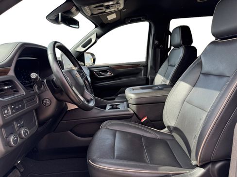 Used 2024 Chevrolet Tahoe Premier RWD image 10