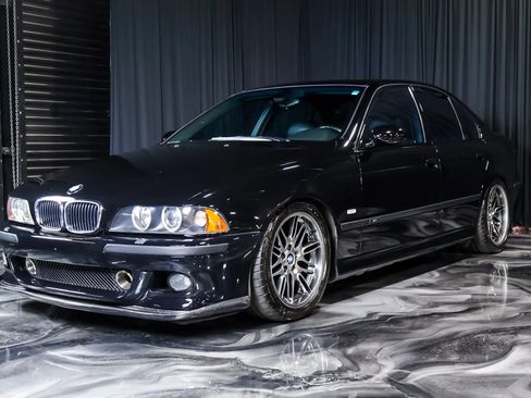 Used 2002 BMW M5 RWD image 8