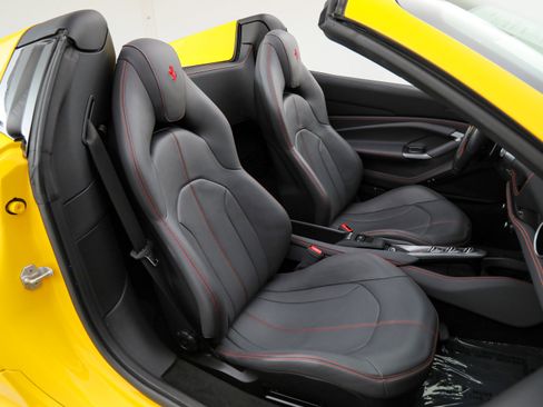 Certified 2022 Ferrari F8 Tributo image 35