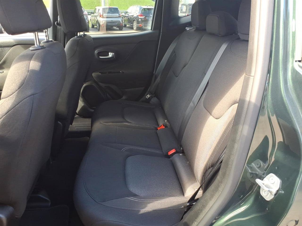 Used 2021 Jeep Renegade Sport AWD/4WD image 7
