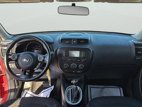 Used 2016 Kia Soul + w/ Designer's Package FWD image 18