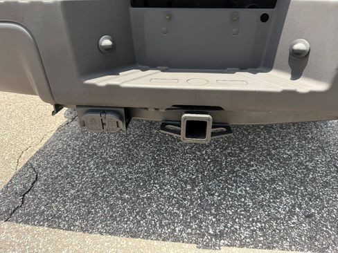 Used 2008 Ford F250 XL RWD image 5