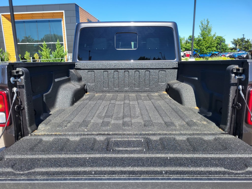 New 2026 Jeep Gladiator Sport AWD/4WD image 29