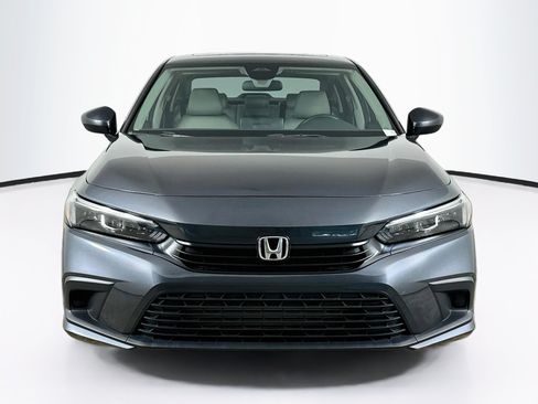 Used 2024 Honda Civic EX image 2