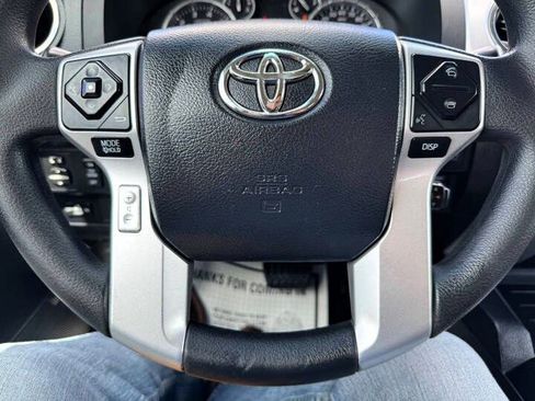 Used 2017 Toyota Tundra SR5 w/ SR5 Upgrade Package image 20