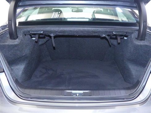 Used 2019 Nissan Maxima 3.5 SV w/ Floor Mat Group image 30