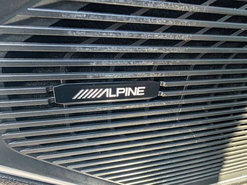 Used 2024 Jeep Wagoneer L Series II w/ Flexible Seating Group AWD/4WD image 21
