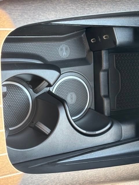 New 2027 Mercedes-Benz E 350 4MATIC Sedan image 38