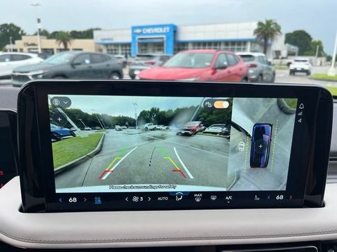 Used 2026 Lincoln Aviator 2WD image 24
