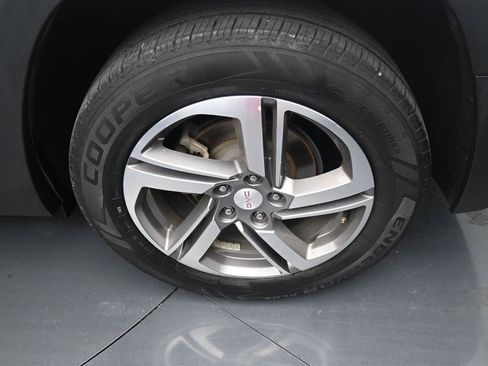 Used 2018 GMC Terrain SLT FWD image 17