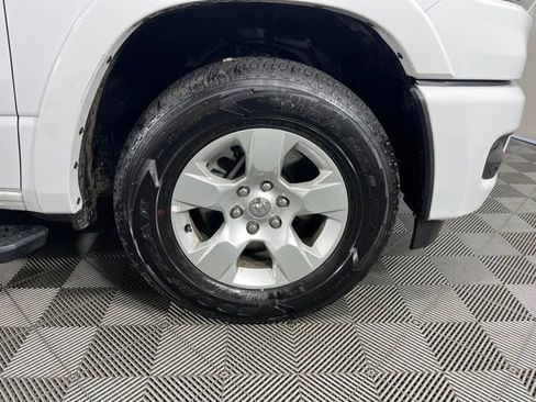 Used 2026 RAM 1500 Big Horn AWD/4WD image 9
