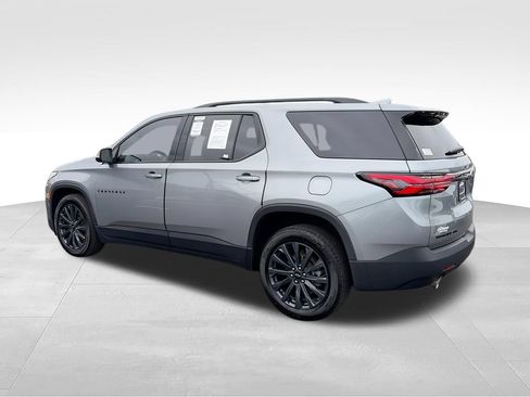 Used 2023 Chevrolet Traverse RS w/ LPO, Floor Liner Package AWD/4WD image 6