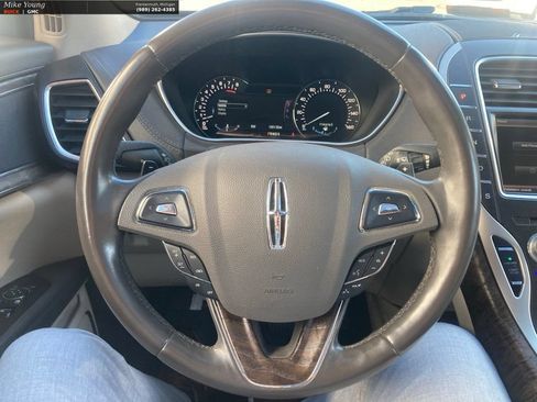Used 2016 Lincoln MKX Reserve AWD/4WD image 28