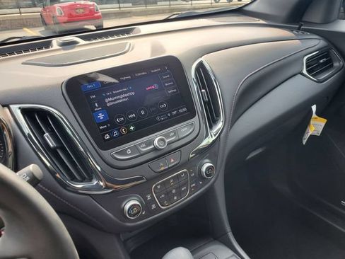 Certified 2024 Chevrolet Equinox RS w/ RS Leather Package AWD/4WD image 29
