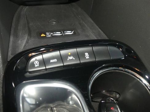 Used 2024 Buick Encore GX Avenir w/ Avenir Technology Package AWD/4WD image 40