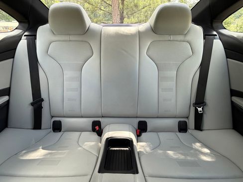 Used 2018 BMW M4 Coupe RWD image 40